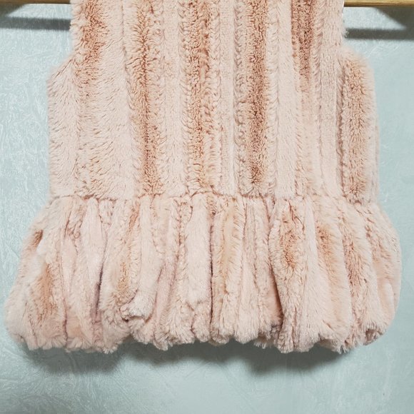 Bebe Girls Pink Faux Fur Ruffle Zip Up Vest - Picture 3 of 10